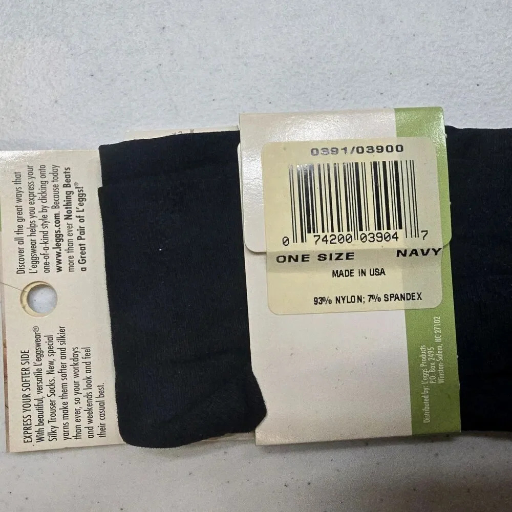 Vtg NIP Leggs Wear Silky Trouser Socks One Size One Pair Navy Blue Nylon Spandex